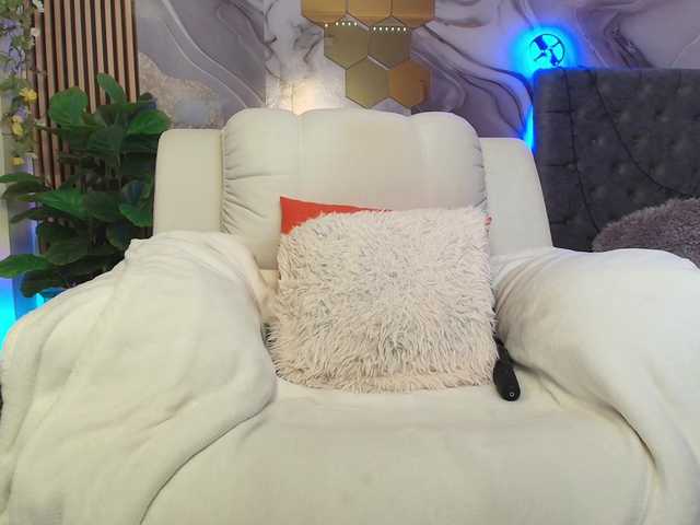 concubine2 live cam on BongaCams