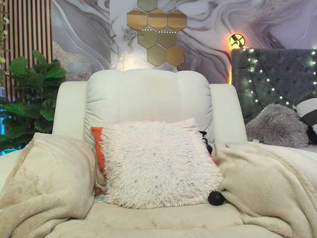 concubine2 live cam on BongaCams