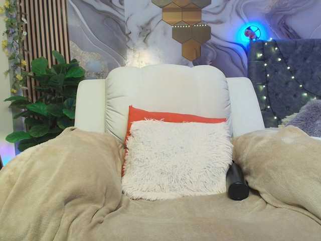 concubine2 live cam on BongaCams