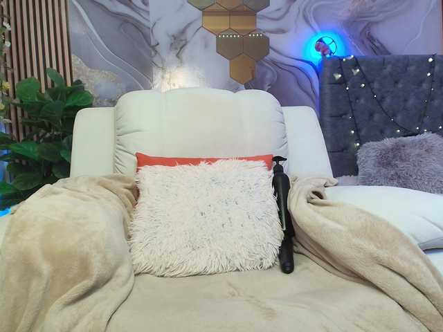 concubine2 live cam on BongaCams
