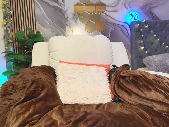 concubine2 live cam on BongaCams