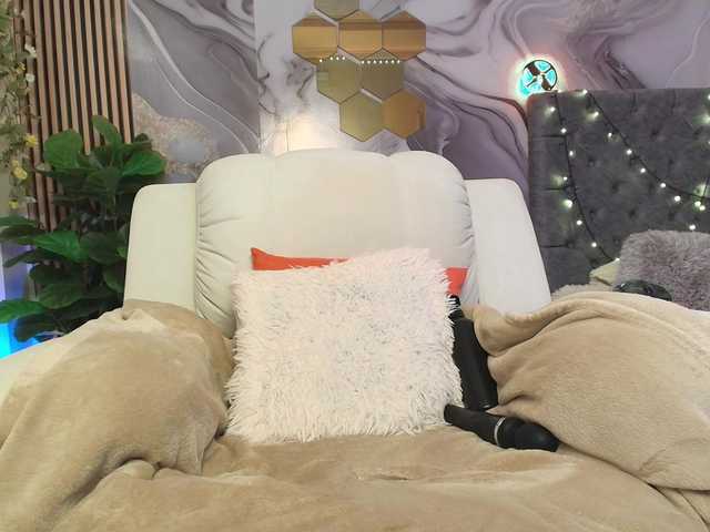 concubine2 live cam on BongaCams