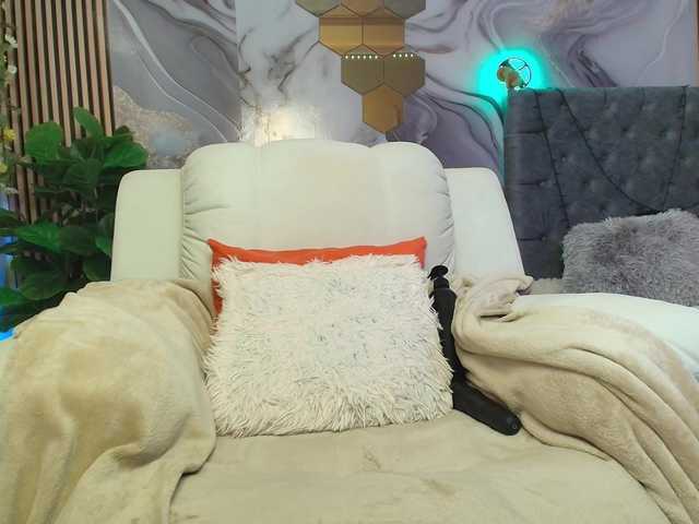 concubine2 live cam on BongaCams
