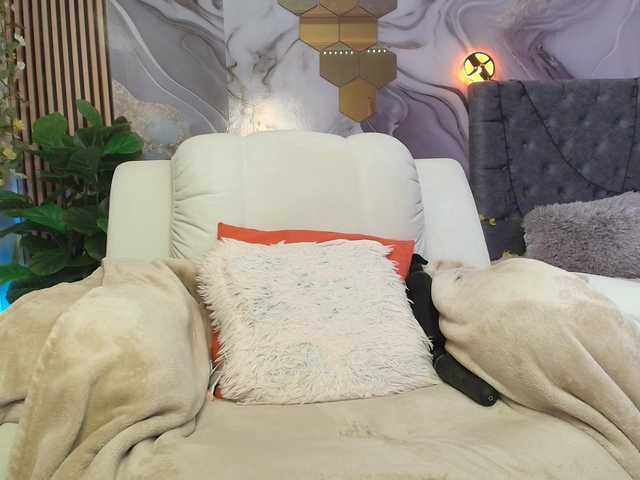 concubine2 live cam on BongaCams