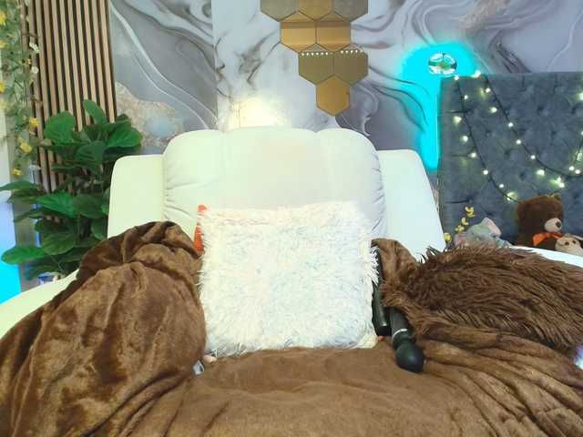 concubine2 live cam on BongaCams
