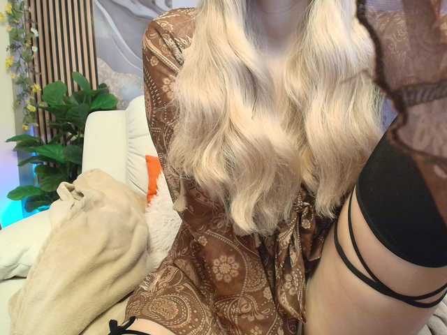concubine2 live cam on BongaCams