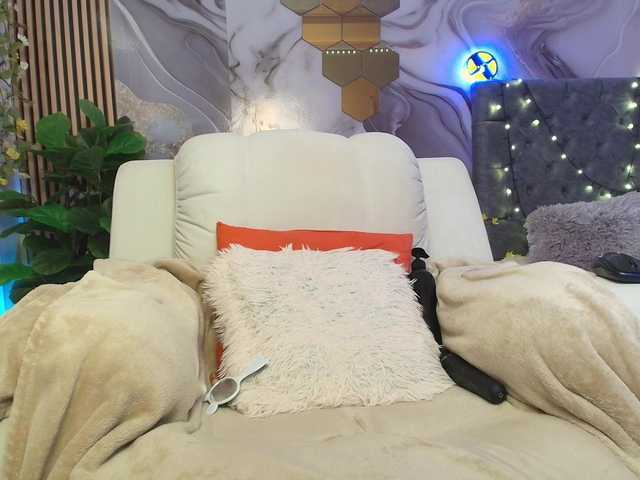 concubine2 live cam on BongaCams