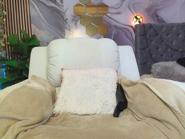 concubine2 live cam on BongaCams