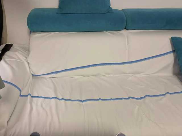 sweetdreams10 live cam on BongaCams