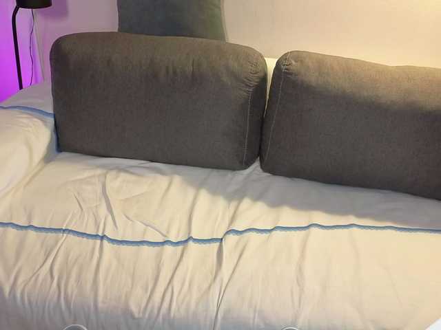 sweetdreams10 live webcam show