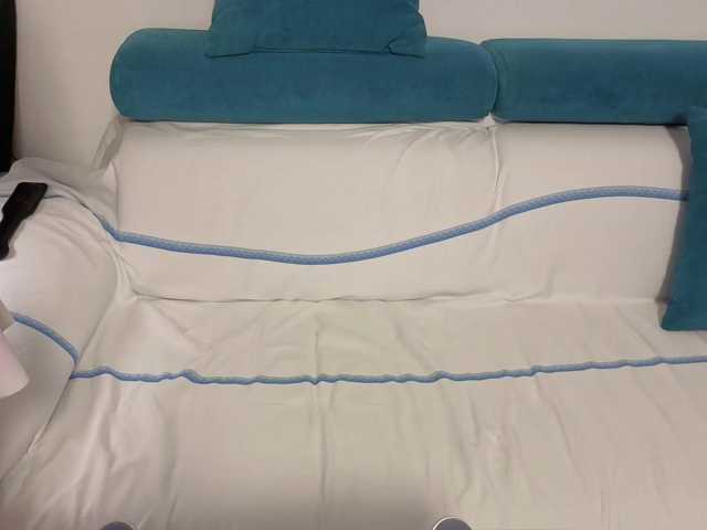 sweetdreams10 live cam on BongaCams