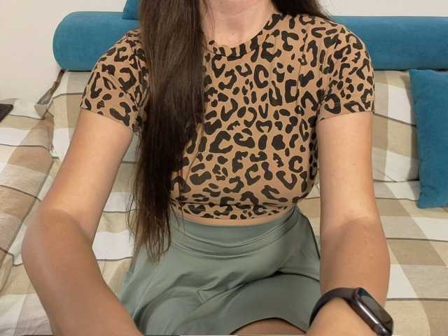 sweetdreams10 live cam on BongaCams
