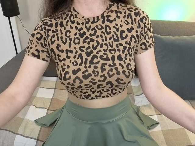 sweetdreams10's BongaCams show and profile