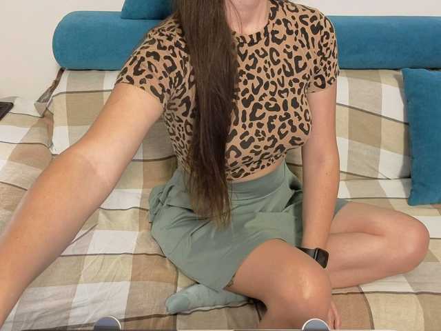 sweetdreams10 live cam on BongaCams