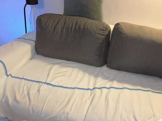 sweetdreams10 live webcam show