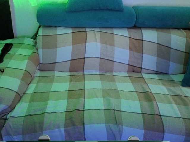 sweetdreams10 live cam on BongaCams