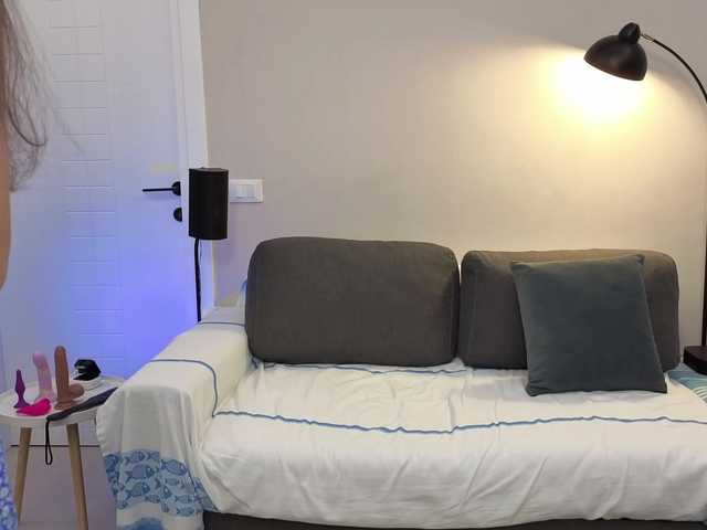 sweetdreams10 live cam on BongaCams