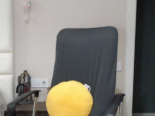 aniutkamau live cam on BongaCams