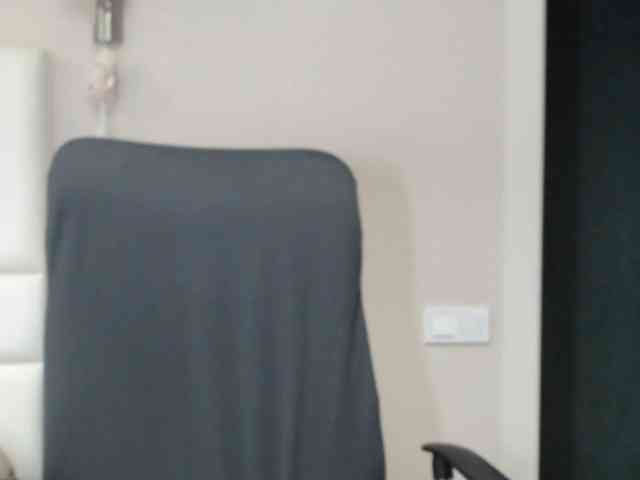 aniutkamau webcam