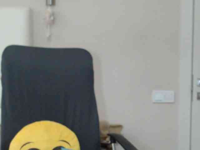 aniutkamau webcam