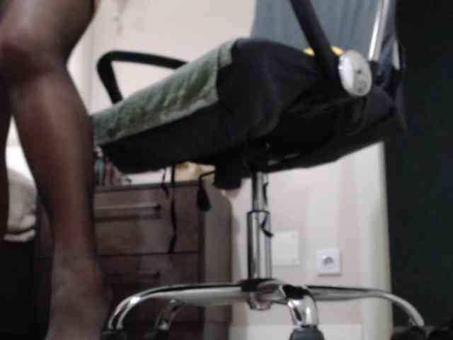 aniutkamau webcam