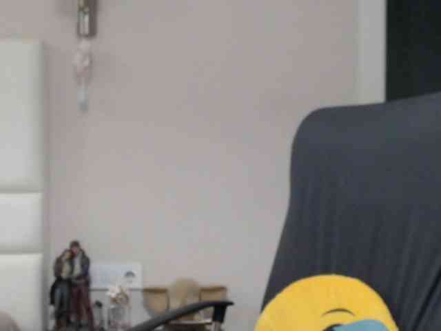 aniutkamau webcam