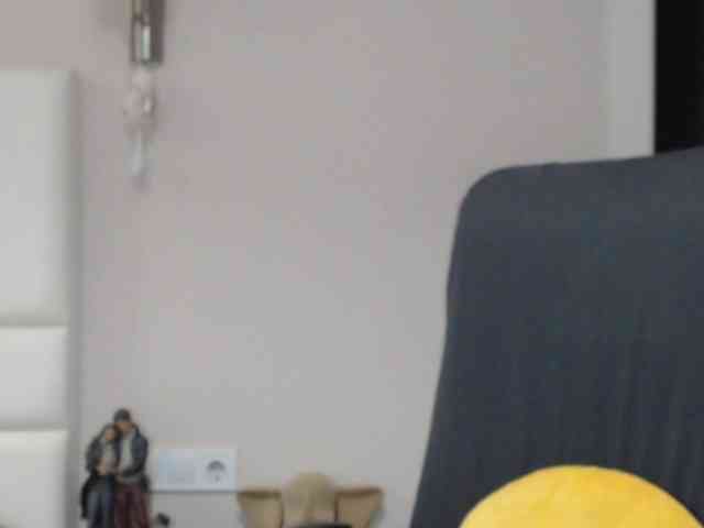 aniutkamau webcam