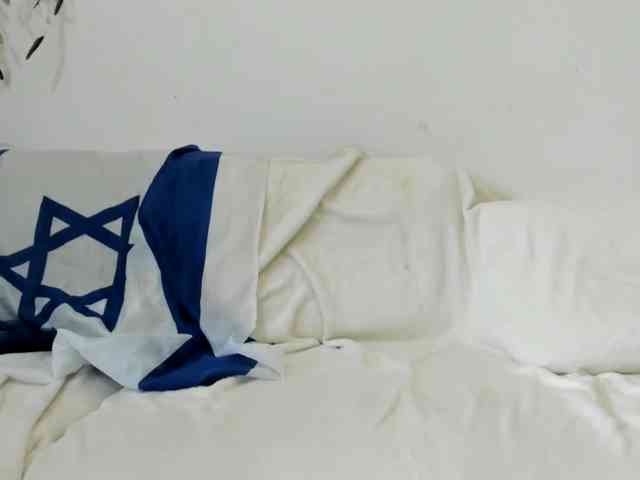 IsraelyGirl webcam