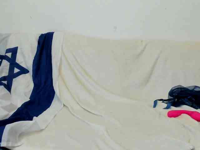 IsraelyGirl webcam