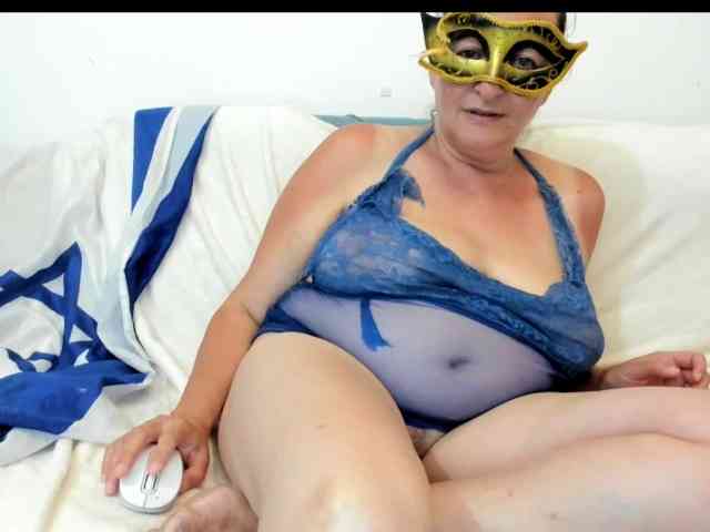 IsraelyGirl webcam