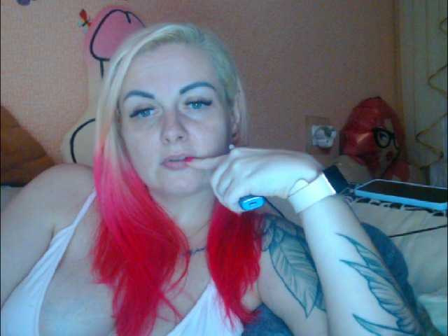 melek-7250 live cam on BongaCams