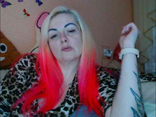 LazyPussy webcam