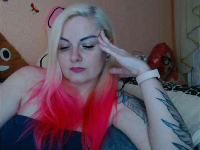 LazyPussy webcam