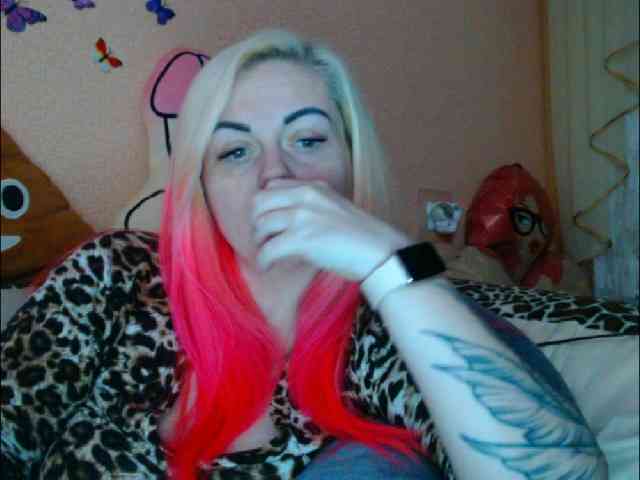LazyPussy webcam