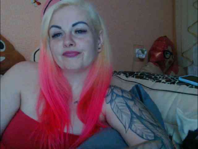 LazyPussy webcam