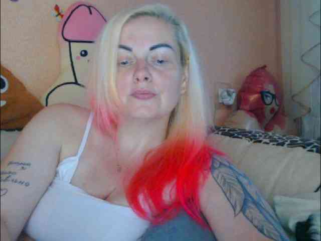 LazyPussy webcam