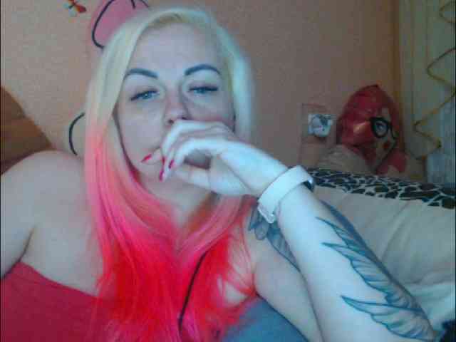 LazyPussy webcam