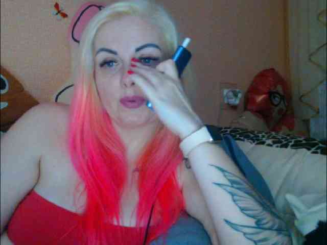 LazyPussy webcam