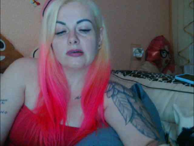 LazyPussy webcam