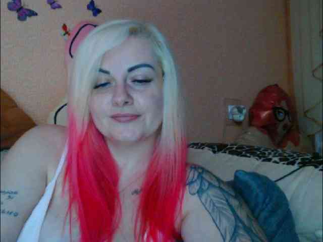 LazyPussy webcam