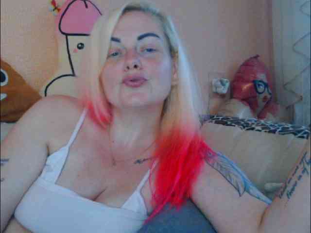 LazyPussy webcam