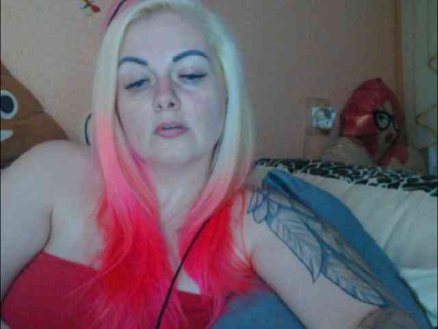 LazyPussy webcam