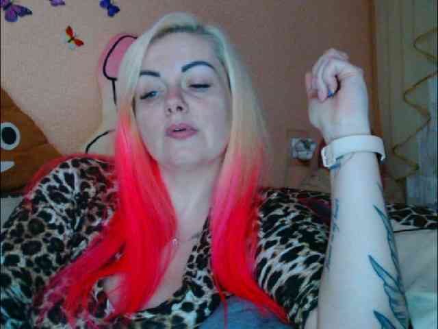 LazyPussy webcam