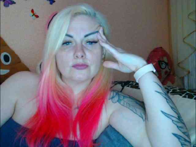 LazyPussy webcam