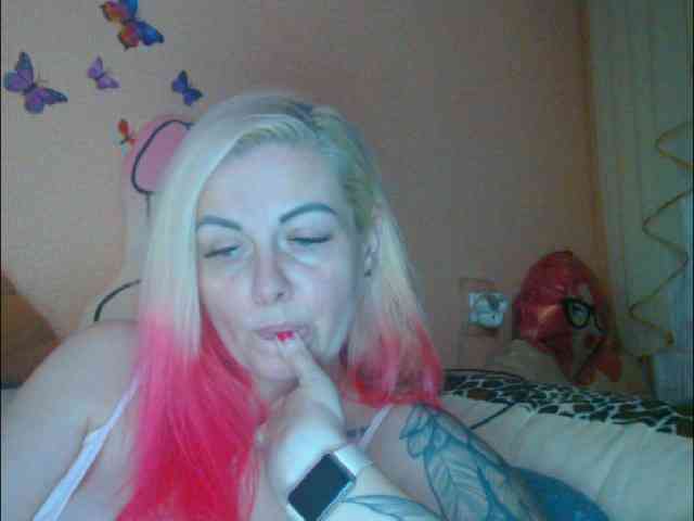 LazyPussy webcam