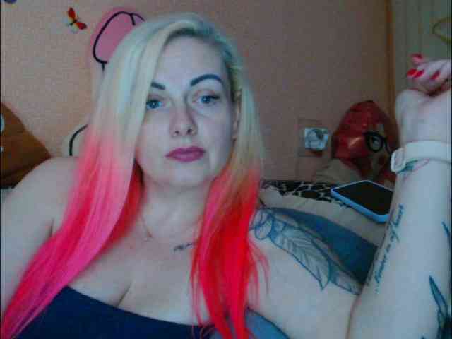 LazyPussy webcam