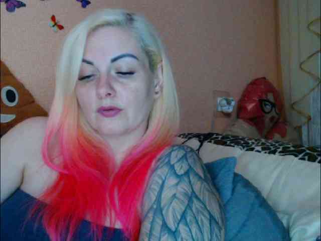LazyPussy webcam