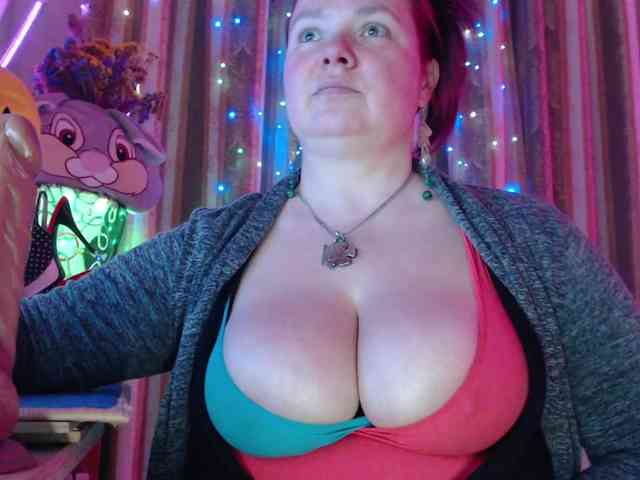 VIPLLLaraVIP webcam