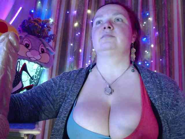 VIPLLLaraVIP webcam