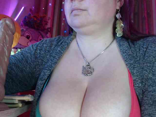 VIPLLLaraVIP webcam